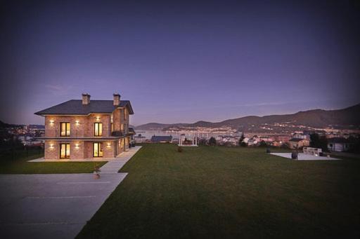 Apartamentos Arumes Do Mar E Montana - Viveiro Eksteriør billede