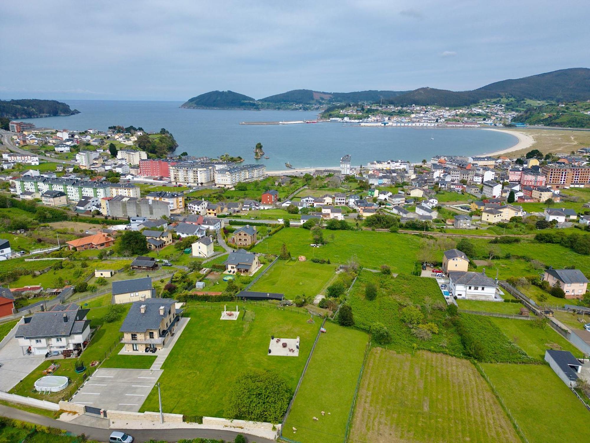 Apartamentos Arumes Do Mar E Montana - Viveiro Eksteriør billede
